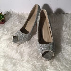 Celeste VIP silver heels 8